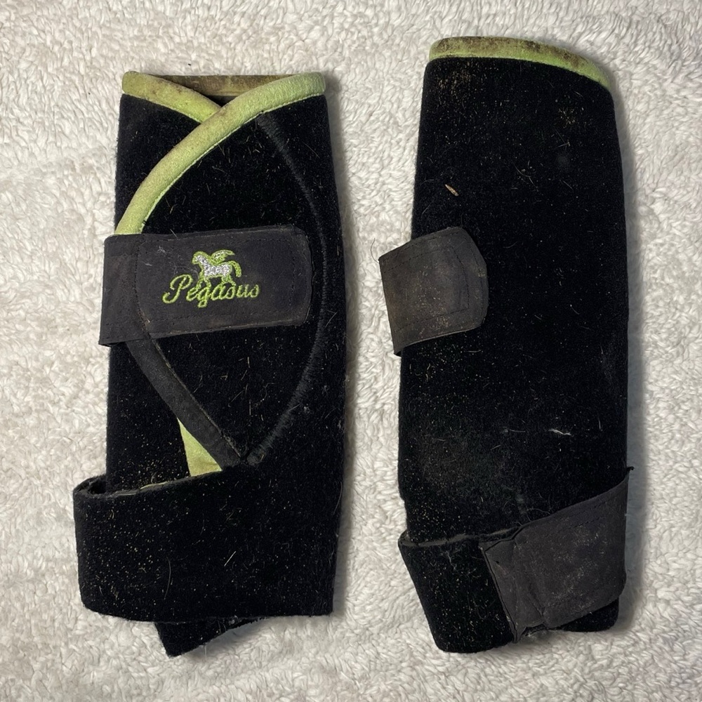1 pair Pegasus Horse Splint Boots